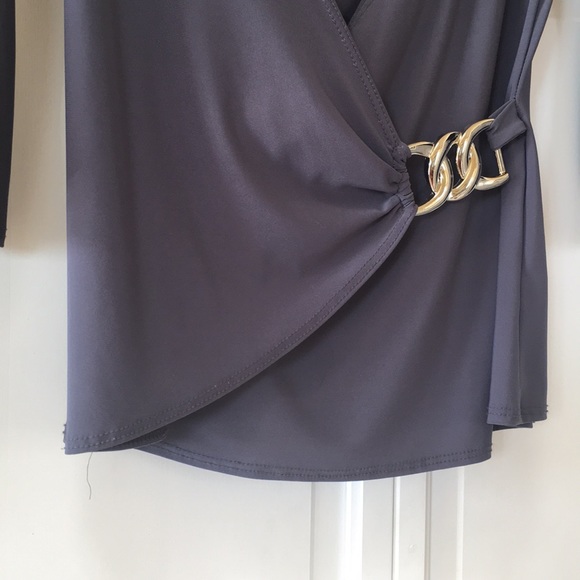 Faux wrap top with silver accent. Size S - Picture 3 of 4